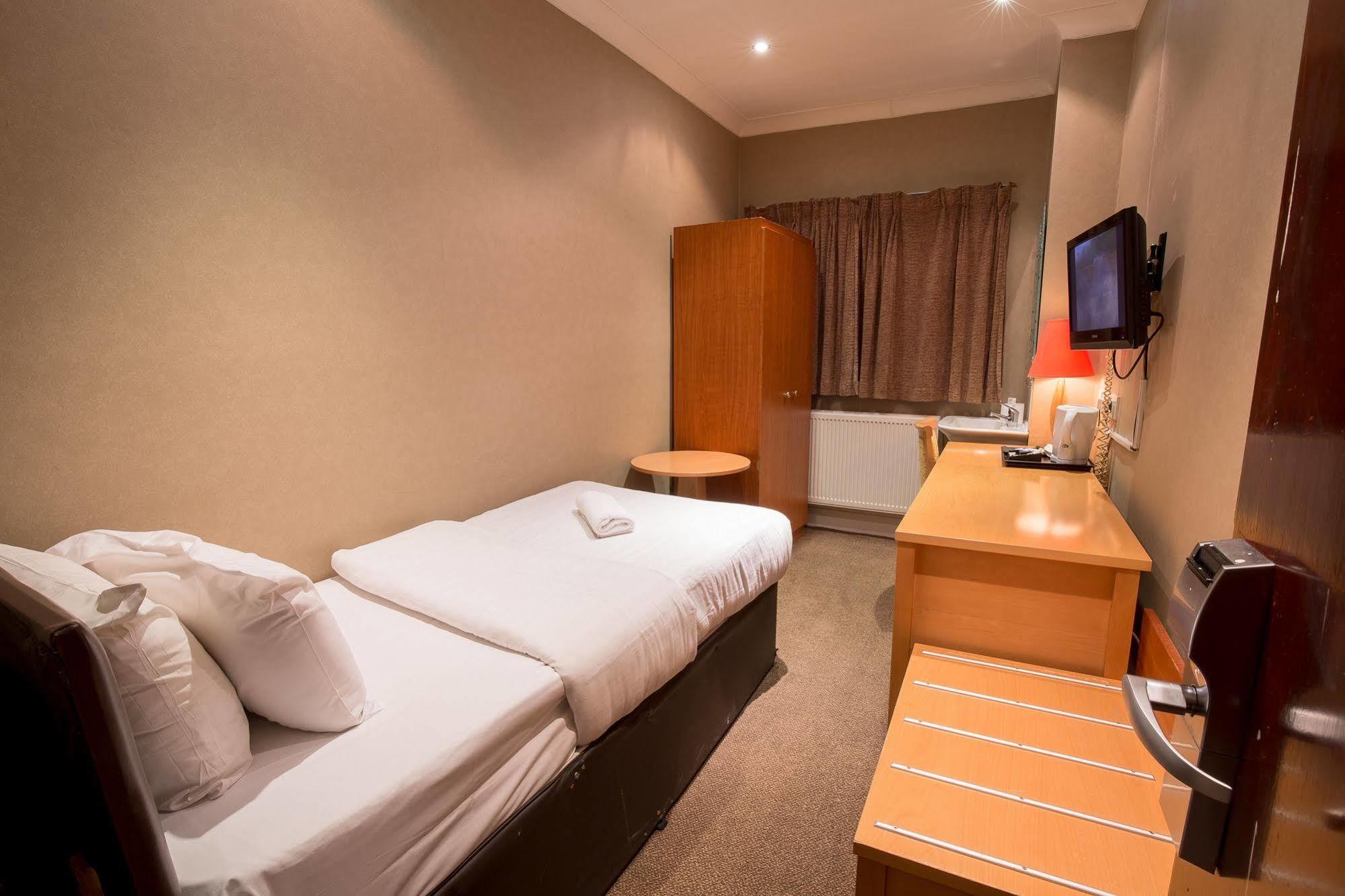 Newham Hotel Londyn Zewnętrze zdjęcie